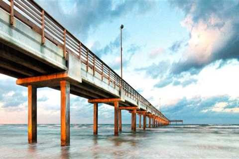 Bob Hall Pier: An Overview of the Best Fishing Spot in South Padre Island, TX